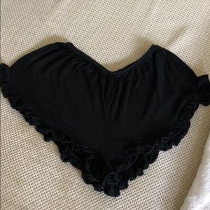 Brandy Melville black shorts
